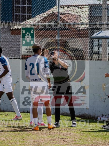 Foto Huella & Gol