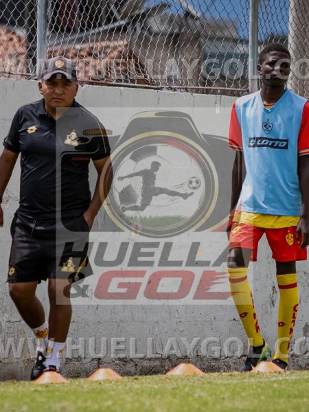 Foto Huella & Gol