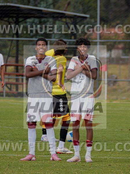 Foto Huella & Gol